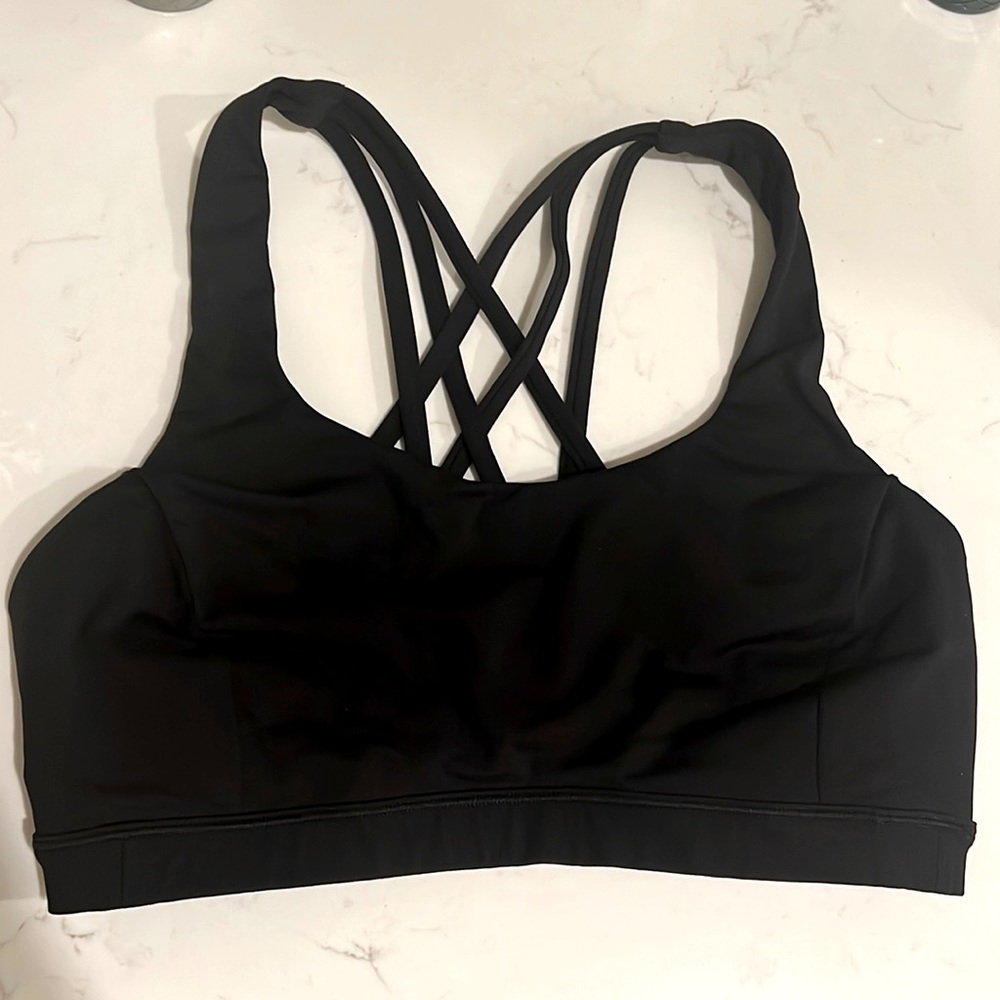 Lululemon Free to Be Serene Sports Bra